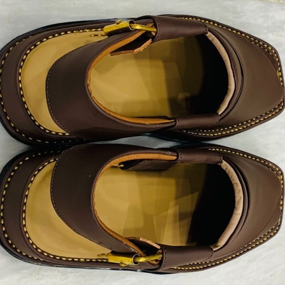 Premium Quality Dark Brown Shoes, Peshawar Zalmi Pure Handmade Chappal - Picture 2 of 11